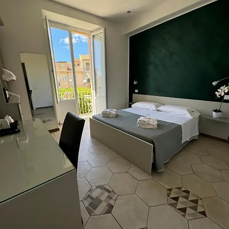 בית הארחה Don Ugo Luxury