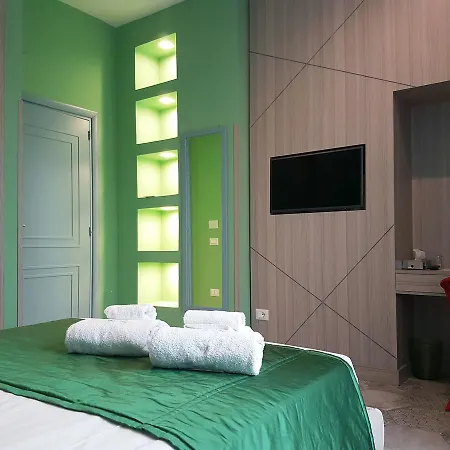 Don Ugo Luxury בית הארחה 4*